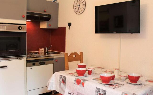 Appartement Vars, 1 pièce, 4 personnes - FR-1-330B-95