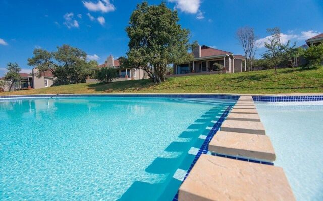 African Hills Safari Lodge & Spa