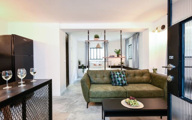 Stylish Studio City Apt Perfect Getaway