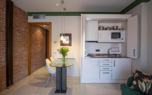 Apartamentos Sant Jordi Montbrio