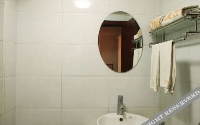 Holiday Inn (Langfang High-speed Railway Station)