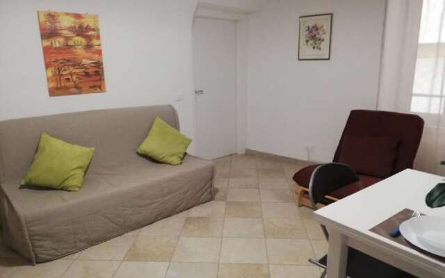 Casa Medievale Pieno Centro Sanremo
