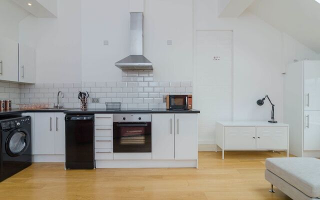 8 Fitzrovia