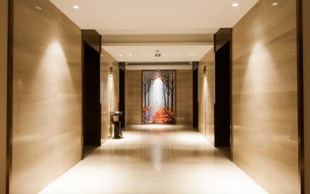 Oak International Apartment
