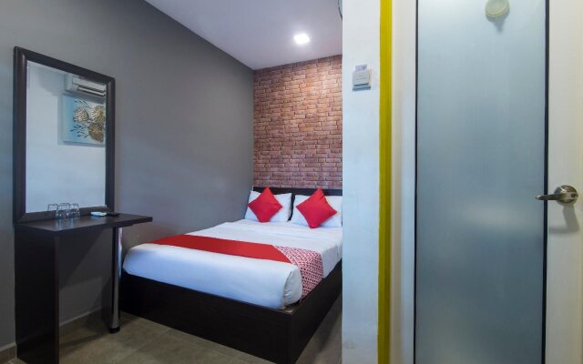 OYO 876 Hotel Sanctuary