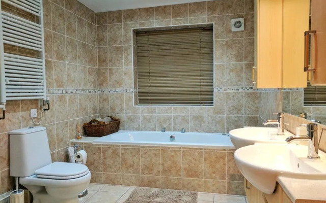 Glendevon House Hotel