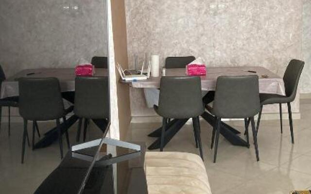 Appartement De Luxe Meuble Centre Ville Kenitra