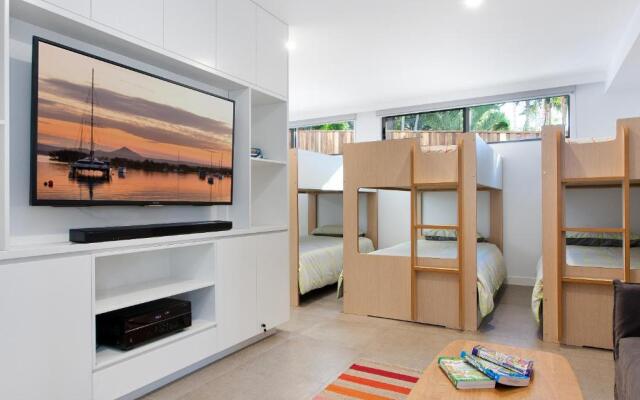 Bluey's Beach House - 5 Bedroom
