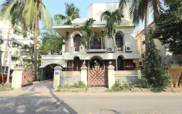 OYO 10356 Hotel Nachiappa Adyar Inn