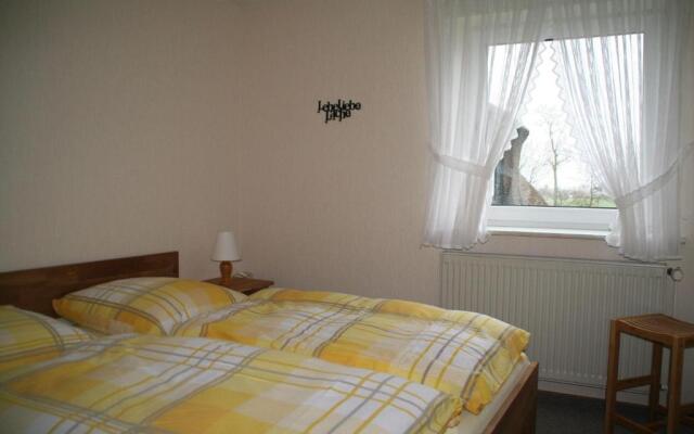 Ferienhof-Carstensen-Wohnung-Leuchtturm