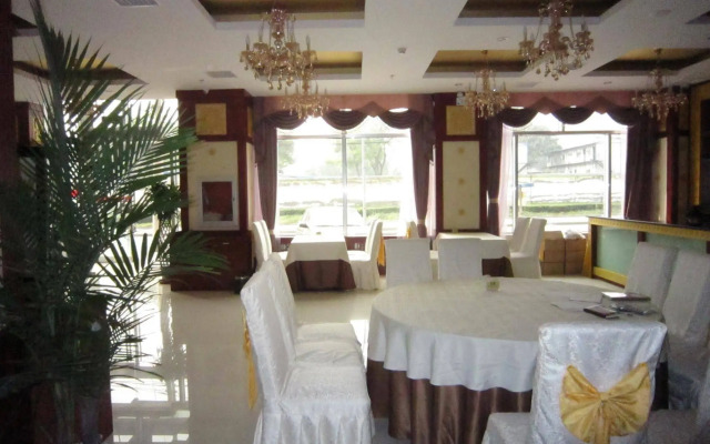 Jin Ding Hong Tai Hotel