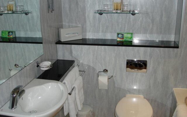 Britannia Sachas Hotel