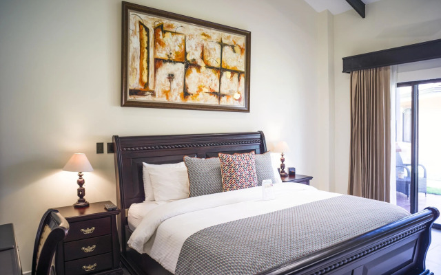 Sunset Del Mar Resort