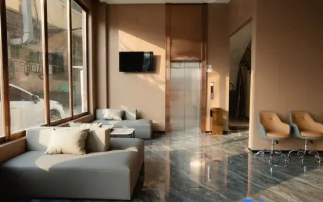Shidai Mingzhu Business Hotel