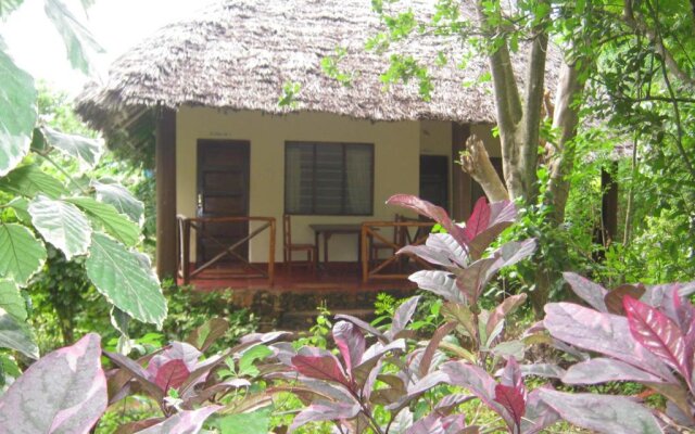 Baraka Aquarium Bungalows