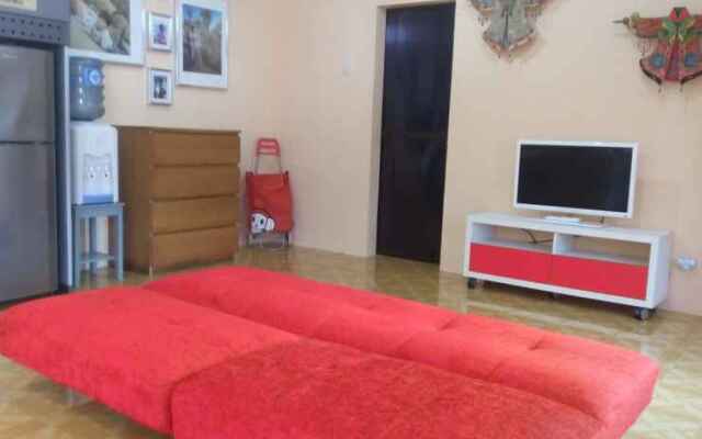 Cozy Apartment Style near Airport at Terate