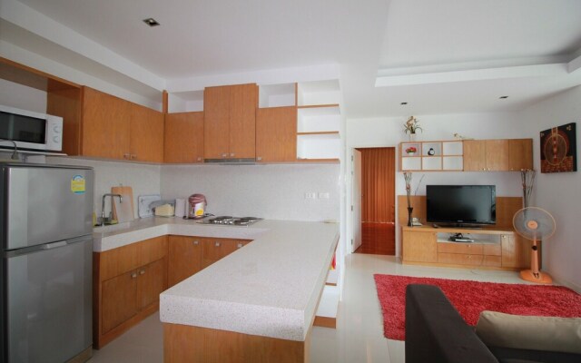 The Trees Club Apartment
