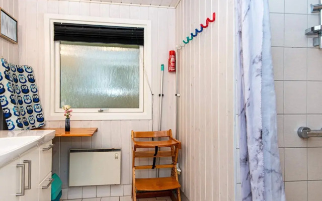 8 Person Holiday Home in Oksbol