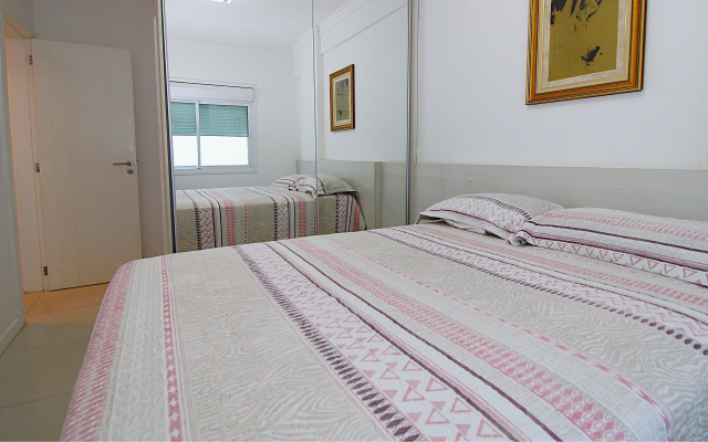 1057 - Apartamento para locação em Bombinhas