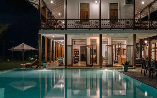 Family Beach Villa Located On An Incredible Beach