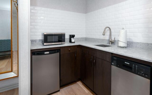 Hampton Inn Buffalo-Williamsville