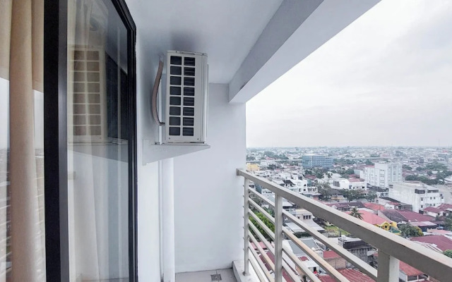Best Deal Studio Apartment At De Prima