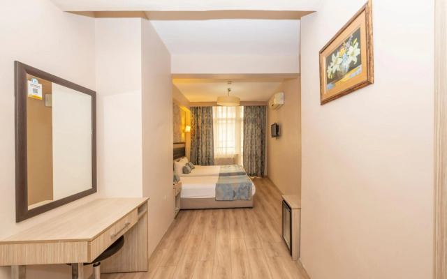 Tugra Hotel