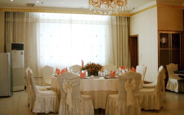 Jinhe Hotel