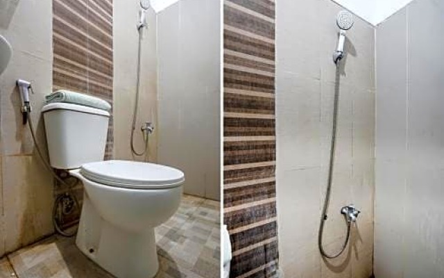 OYO 3842 Eiffel Ketintang Unesa Syariah