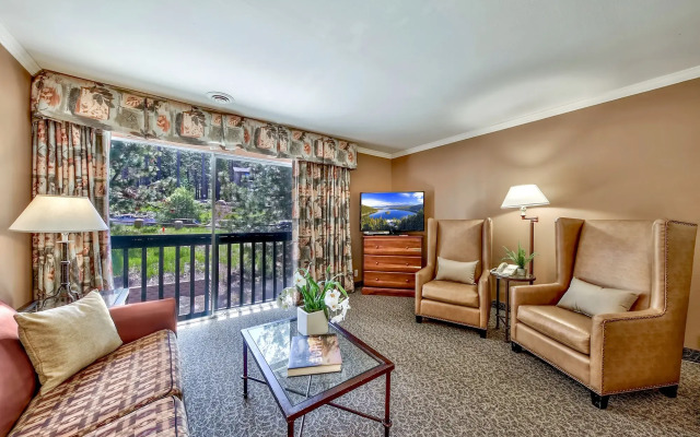 Forest Suites Resort at Heavenly Village