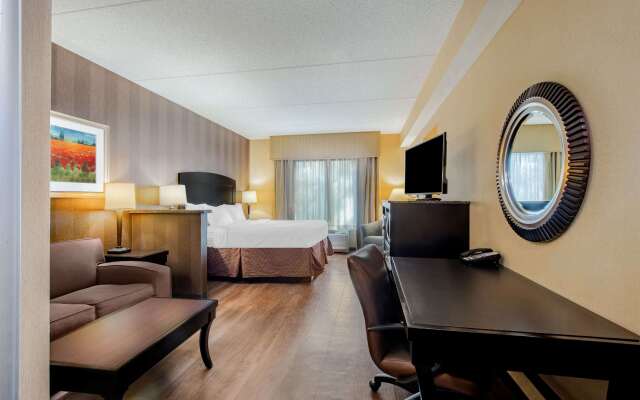 La Quinta Inn & Suites by Wyndham Bel Air/I-95 Exit 77A