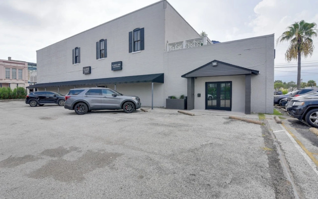 Downtown Galveston Home: Walk to Historic District
