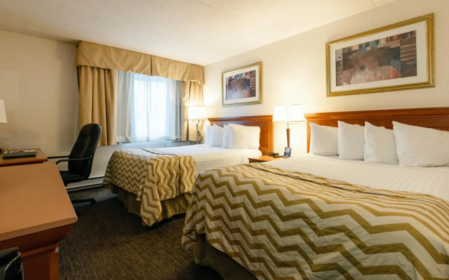 Travelodge by Wyndham Ottawa East