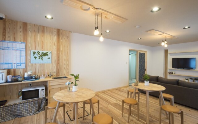 Kanazawahigashiyama CABIN HAKOBUNE