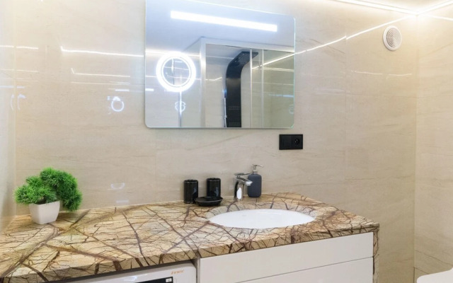 Quiet&High Class apts Jablonowskich St.