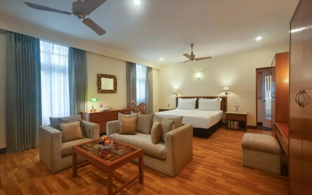 Ambassador, New Delhi - IHCL SeleQtions
