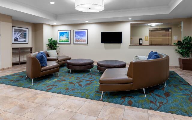 Candlewood Suites Kalamazoo Se, an IHG Hotel