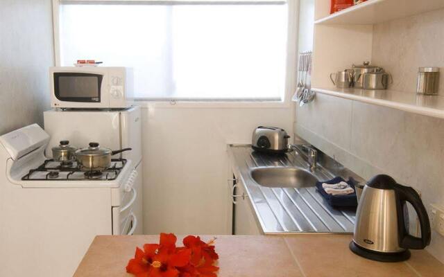 Hibiscus Regal Apartments