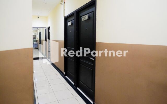 Sparkling Hotel RedPartner