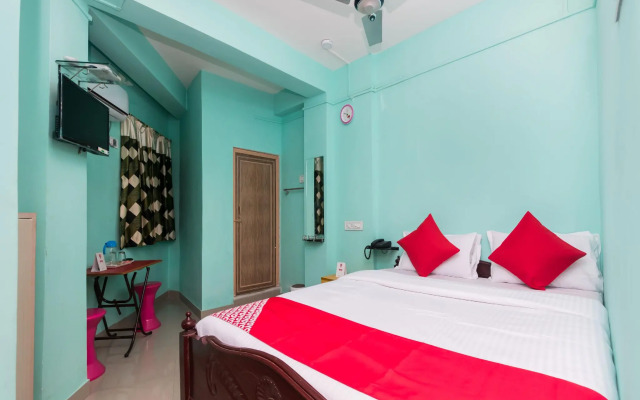OYO Flagship 10471 Hotel Samrat Palace