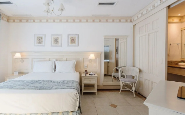Suite com cozinha dentro de hotel ILCTOP