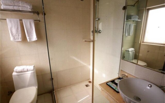 Heping Holiday Business Hotel