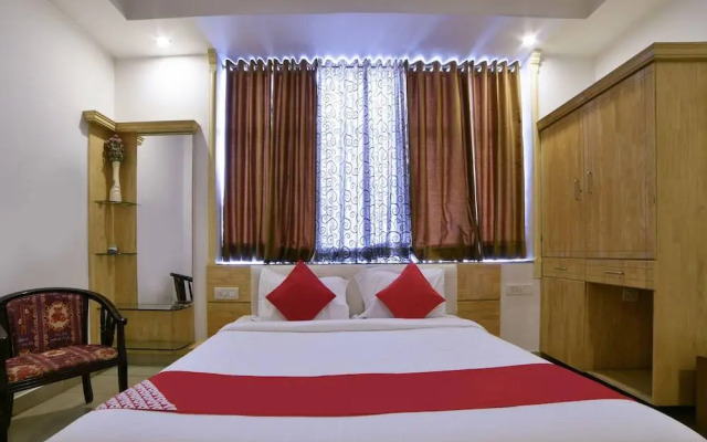 Aditya Residency by OYO Rooms