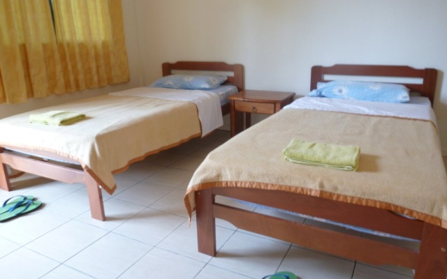 Slagon Homestay – Guest Rooms – Ranau