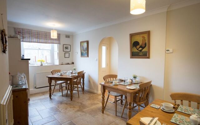 Pear Tree House Bed and Breakfast