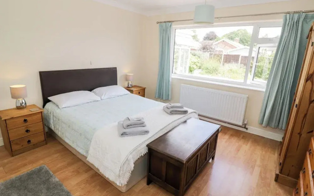 Lynsted Lodge