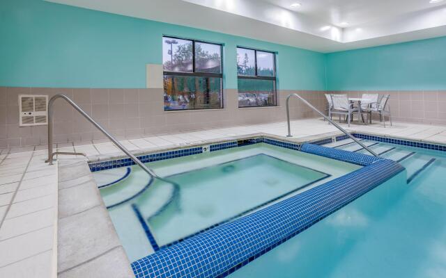 Holiday Inn Express Hotel & Suites Canton by IHG