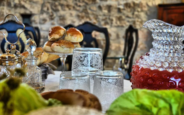 Scilla Maris Charming Suites