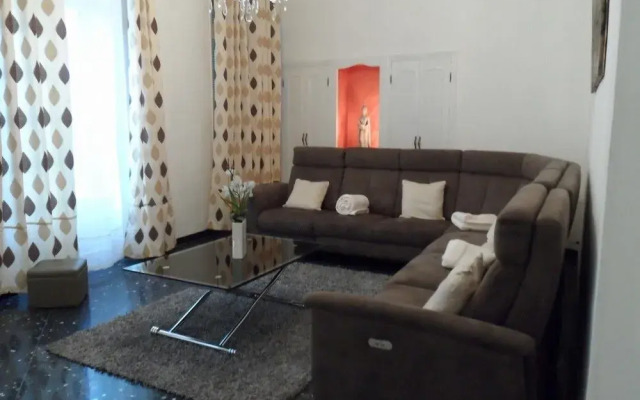 Apartment Mistral