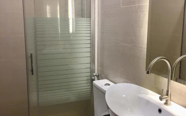 Transient House and Van for Rent